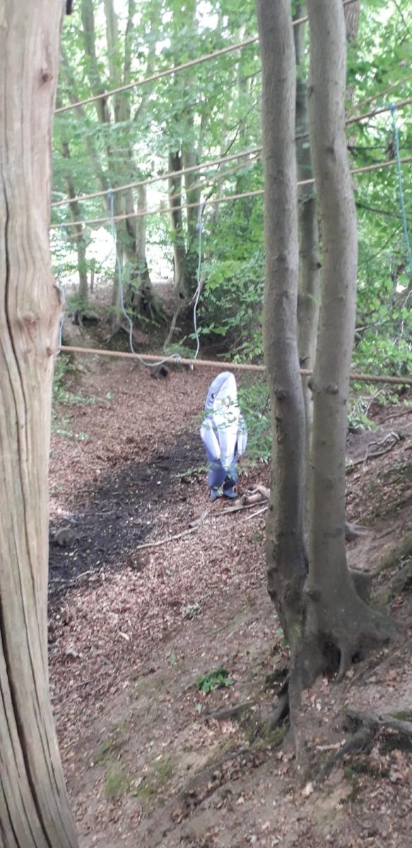 014 - SharkPeople amounst us